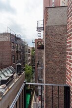290 W 12th St in New York, NY - Building Photo - Building Photo