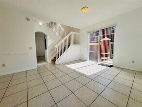 6202 NW 116 Pl in Doral, FL - Building Photo - Building Photo