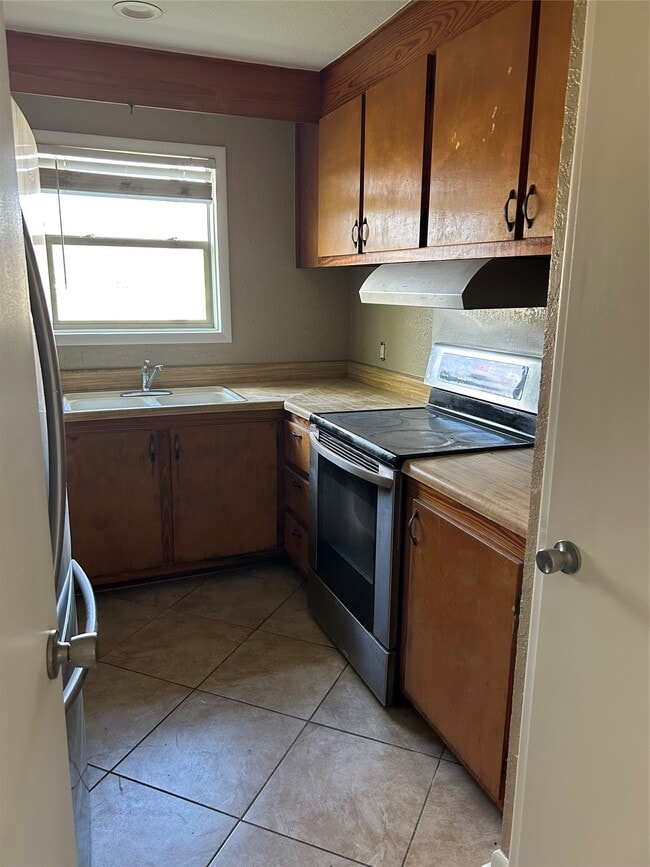 16011 Mary Ann Ln in Cypress, TX - Building Photo - Building Photo