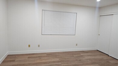 13483 Nicola Rd in Apple Valley, CA - Building Photo - Building Photo