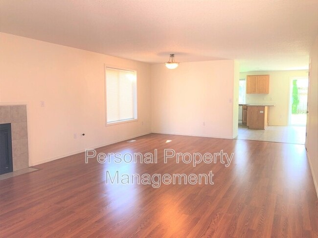 4026 NE 165th Pl in Vancouver, WA - Building Photo - Building Photo