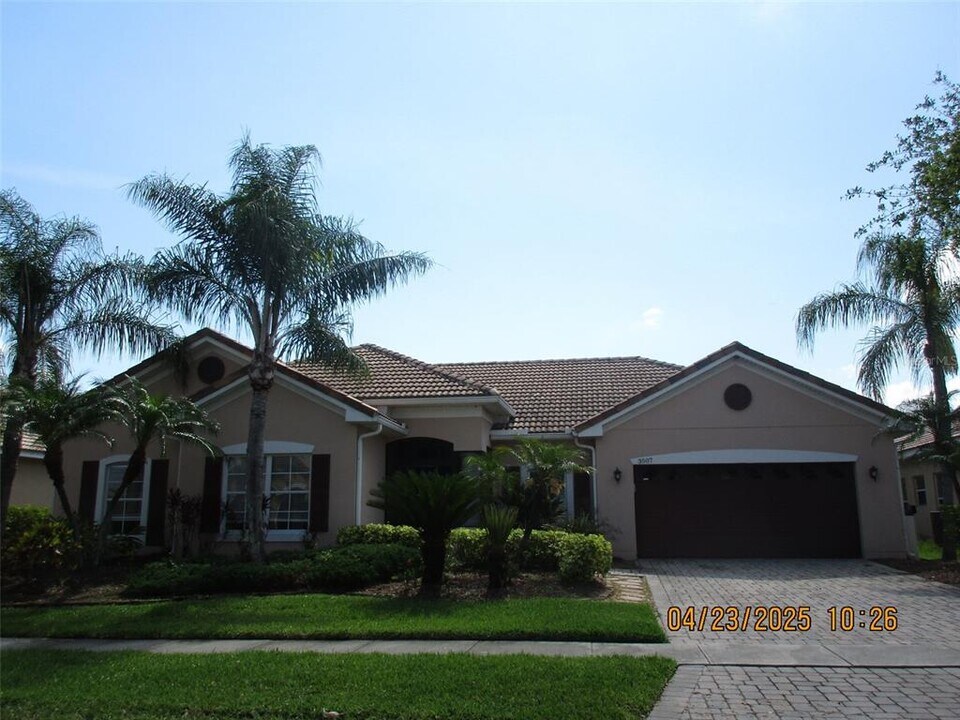 3507 Forest Park Dr in Kissimmee, FL - Building Photo
