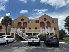 5200 NW 31st Ave, Unit H-158 in Fort Lauderdale, FL - Foto de edificio - Building Photo