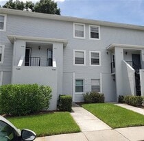 7132 Waterside Dr in Tampa, FL - Building Photo