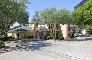 Furnished Studio - Dallas