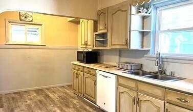 1614 Hanna St in New Castle, PA - Building Photo - Building Photo