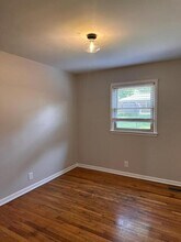 2706 Driftwood Dr in Springfield, TN - Building Photo - Building Photo