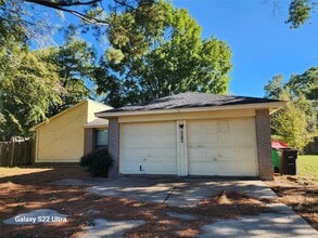 2810 Goldspring Ln in Spring, TX - Building Photo - Building Photo