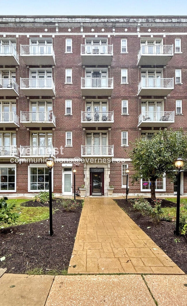 property at 5316 Pershing Ave