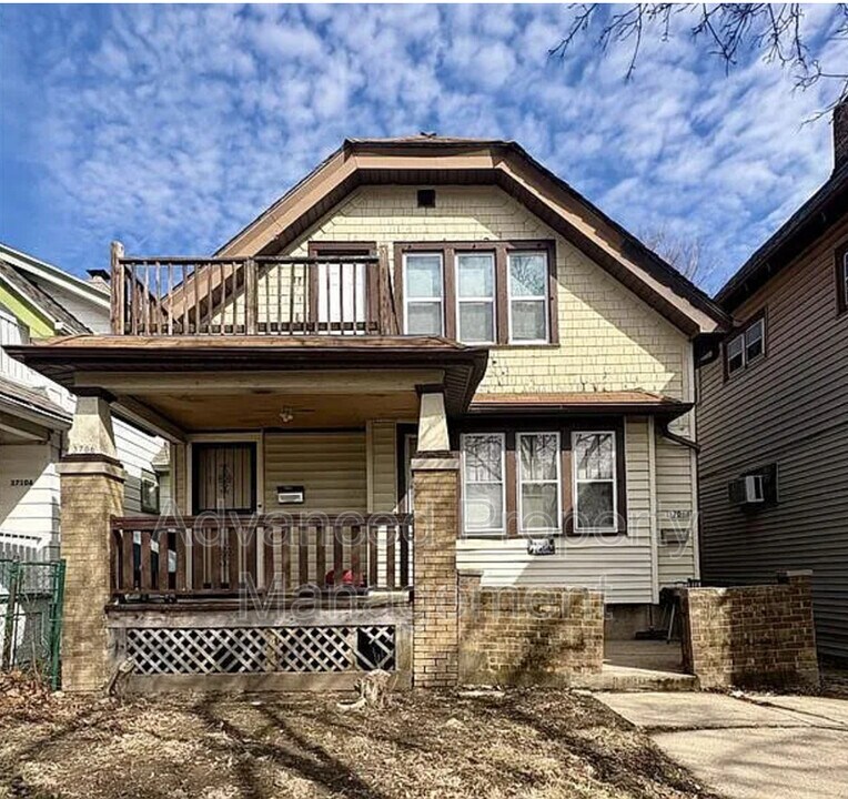 3706 N 26th St in Milwaukee, WI - Building Photo