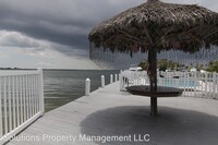 390 W Cocoa Beach Causeway photo'