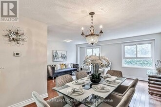 115 Carnival Ct in Toronto, ON - Building Photo - Building Photo