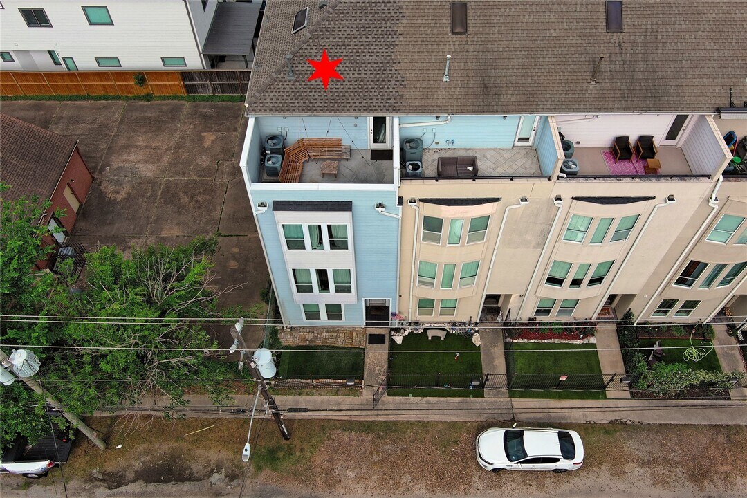 5507 Darling St in Houston, TX - Building Photo