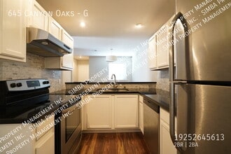 645 Canyon Oaks Dr in Oakland, CA - Building Photo - Building Photo