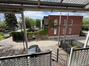 3769 Masson Rue in Montréal, QC - Building Photo - Building Photo