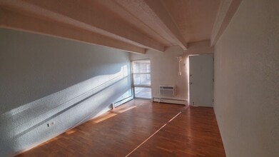 655 Pearl St in Denver, CO - Foto de edificio - Building Photo