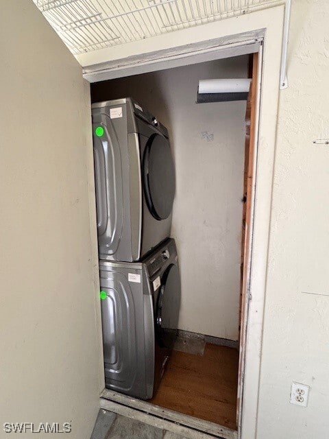 property at 2127 Golfside Village Dr