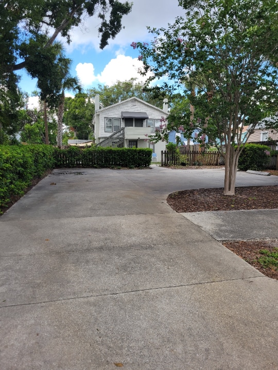 1120 17th St N in St. Petersburg, FL - Building Photo
