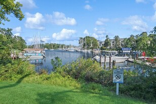 Nautilus Point Apartments