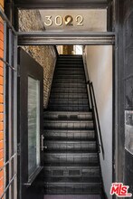 3020 W Sunset Blvd in Los Angeles, CA - Building Photo - Building Photo