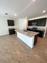 996 Brooklet Dr in Davenport, FL - Building Photo - Building Photo