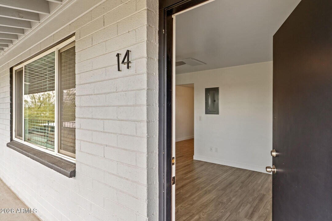 1707 N 18th St in Phoenix, AZ - Foto de edificio