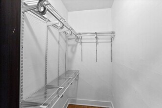 1735 W Thorndale Ave in Chicago, IL - Building Photo - Building Photo