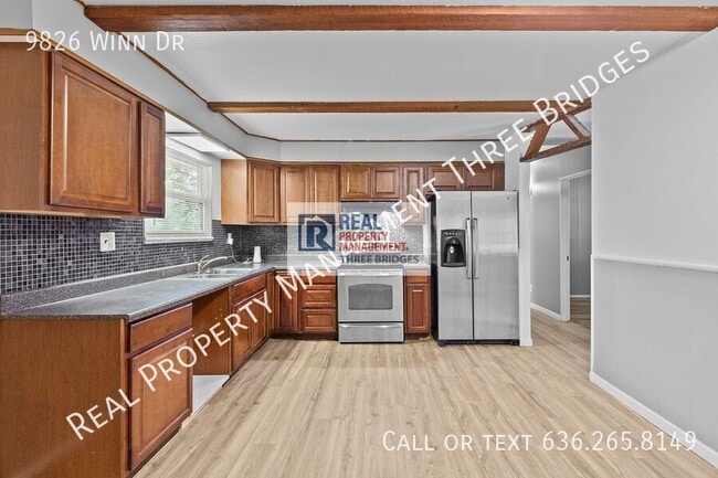 property at 9826 Winn Dr