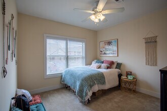 Redpoint Knoxville in Knoxville, TN - Building Photo - Building Photo