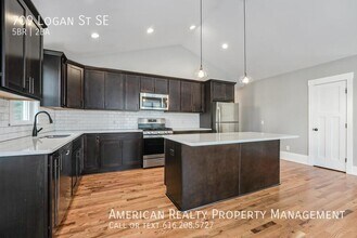 709 Logan St SE in Grand Rapids, MI - Building Photo - Building Photo