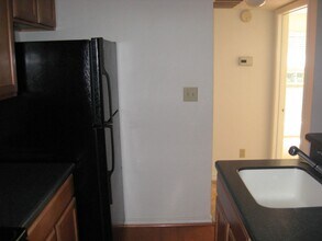 12155 Penderview Terrace in Fairfax, VA - Building Photo - Building Photo