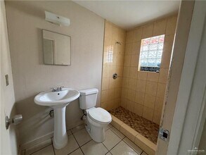 6 N 29th St in McAllen, TX - Building Photo - Building Photo