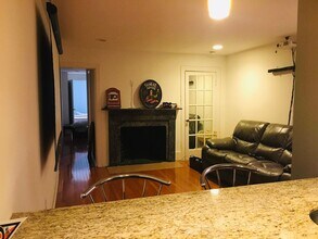 325 S 12th St in Philadelphia, PA - Building Photo - Building Photo