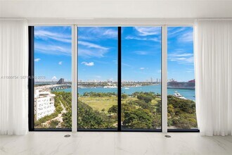 1000 Biscayne Blvd in Miami, FL - Building Photo - Building Photo