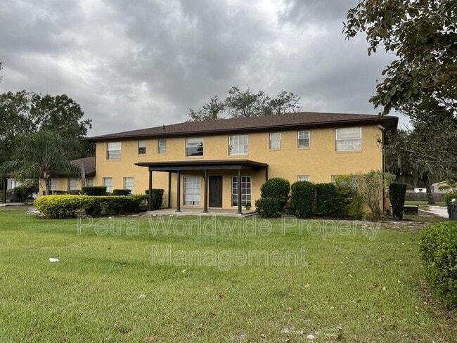 2307 K-Ville Ave in Auburndale, FL - Building Photo - Building Photo