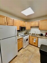 4417 Romlon St, Unit 204 in Beltsville, MD - Building Photo - Building Photo