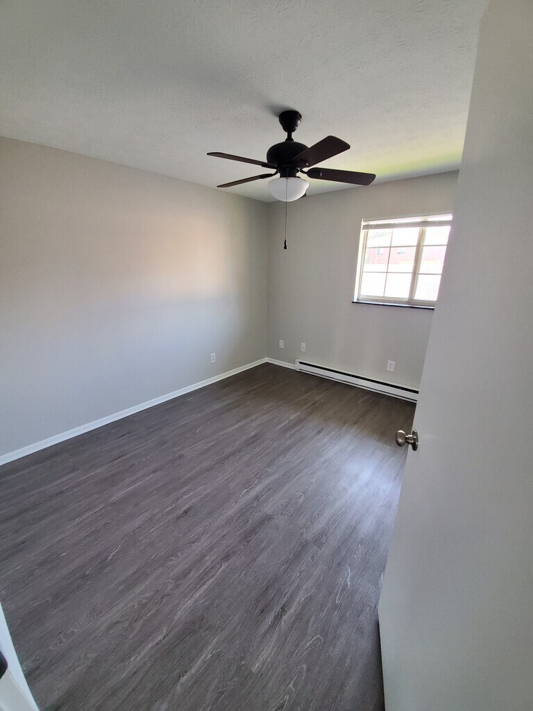 Dominion Townhomes & Apartments Akron, OH Apartments