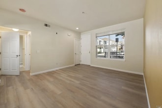 950 Campoy St, Unit Unit 103 in Santa Rosa, CA - Building Photo - Building Photo