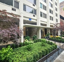 1356 N Dearborn St in Chicago, IL - Building Photo