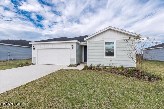 3299 Lago Vis Dr in Green Cove Springs, FL - Building Photo - Building Photo