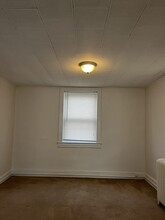 4301 Elderon Ave, Unit 2 in Baltimore, MD - Foto de edificio - Building Photo