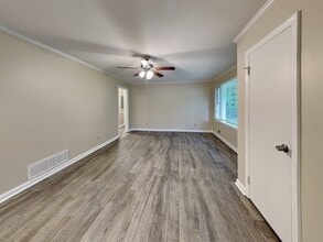 760 Woodvalley Rd SW in Mableton, GA - Building Photo - Building Photo