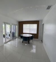 2050 N 57th Ter in Hollywood, FL - Building Photo - Building Photo