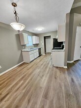 7819 Taylor Cir in Riverdale, GA - Building Photo - Building Photo