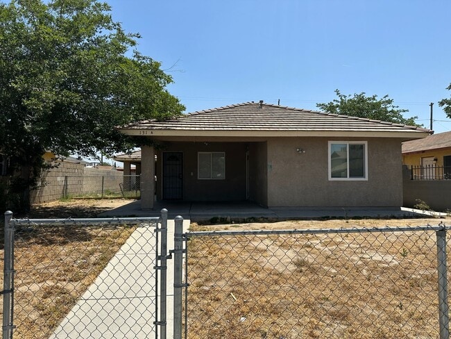 property at 131 S Owens St