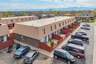 18 Ash Ct in Longmont, CO - Building Photo