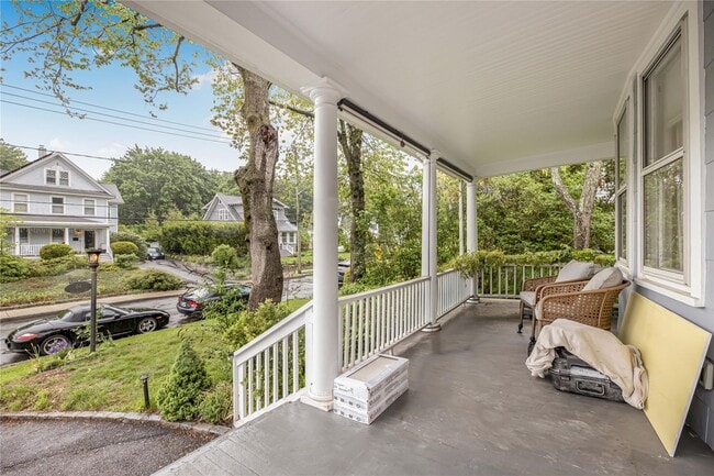 64 Columbia Ave in Hartsdale, NY - Building Photo - Building Photo