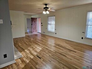 2305 North Dr in Clovis, NM - Building Photo - Building Photo