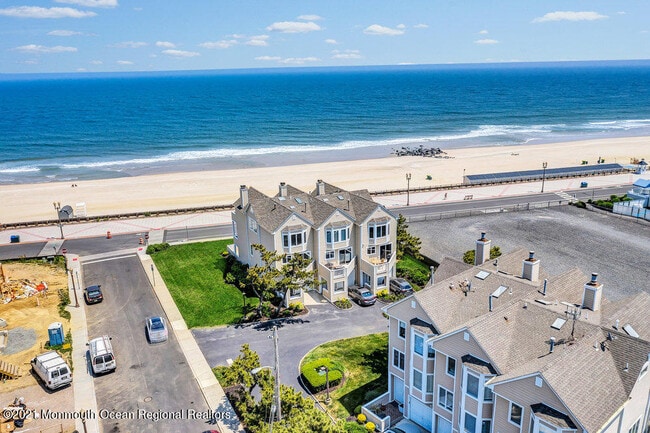 property at 152 Ocean Blvd N
