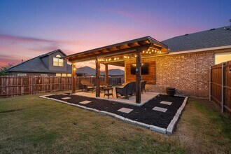 1801 Velarde Rd in Fort Worth, TX - Building Photo - Building Photo